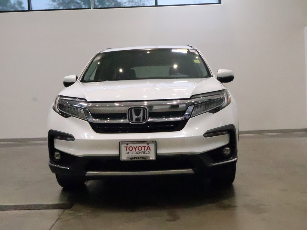 2022 Honda Pilot Touring photo 2
