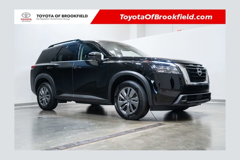 2024 Nissan Pathfinder SV 4WD's photo