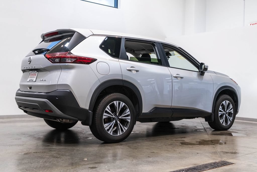 2023 Nissan Rogue SV - Photo 9