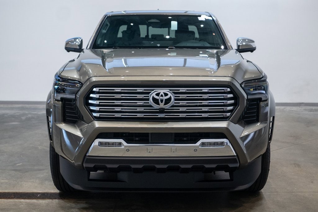 New 2025 Toyota Tacoma Limited Truck Double Cab