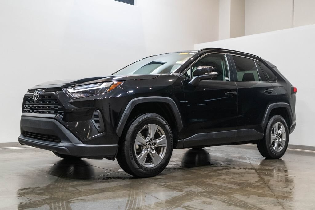 Used 2024 Toyota RAV4 XLE SUV
