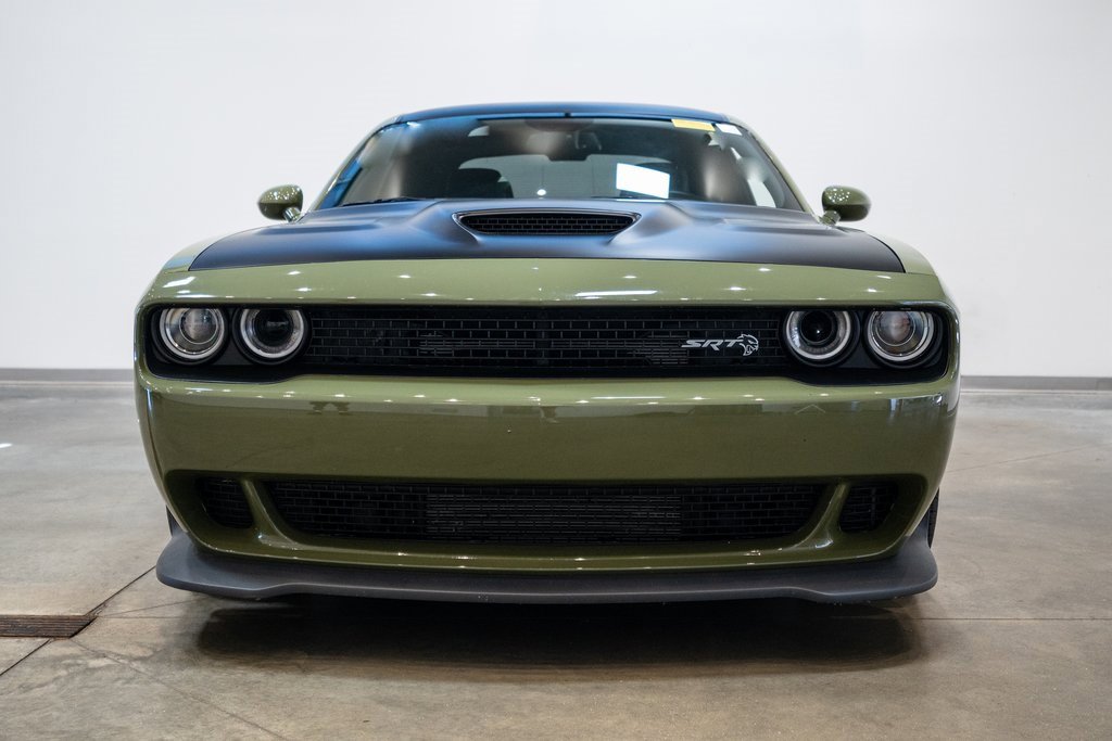 2015 Dodge Challenger SRT8 Hellcat photo 2