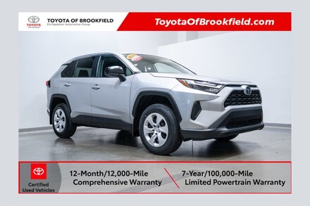 2024 Toyota RAV4 LE SUV