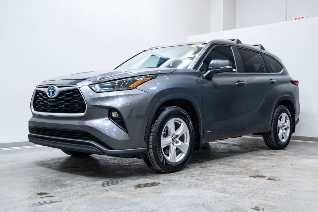 Certified 2023 Toyota Highlander Hybrid LE SUV