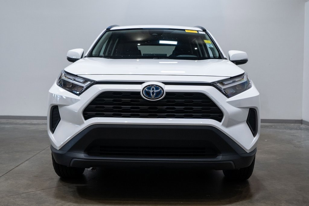 Used 2024 Toyota RAV4 XLE with VIN 4T3RWRFV1RU122629 for sale in Kansas City