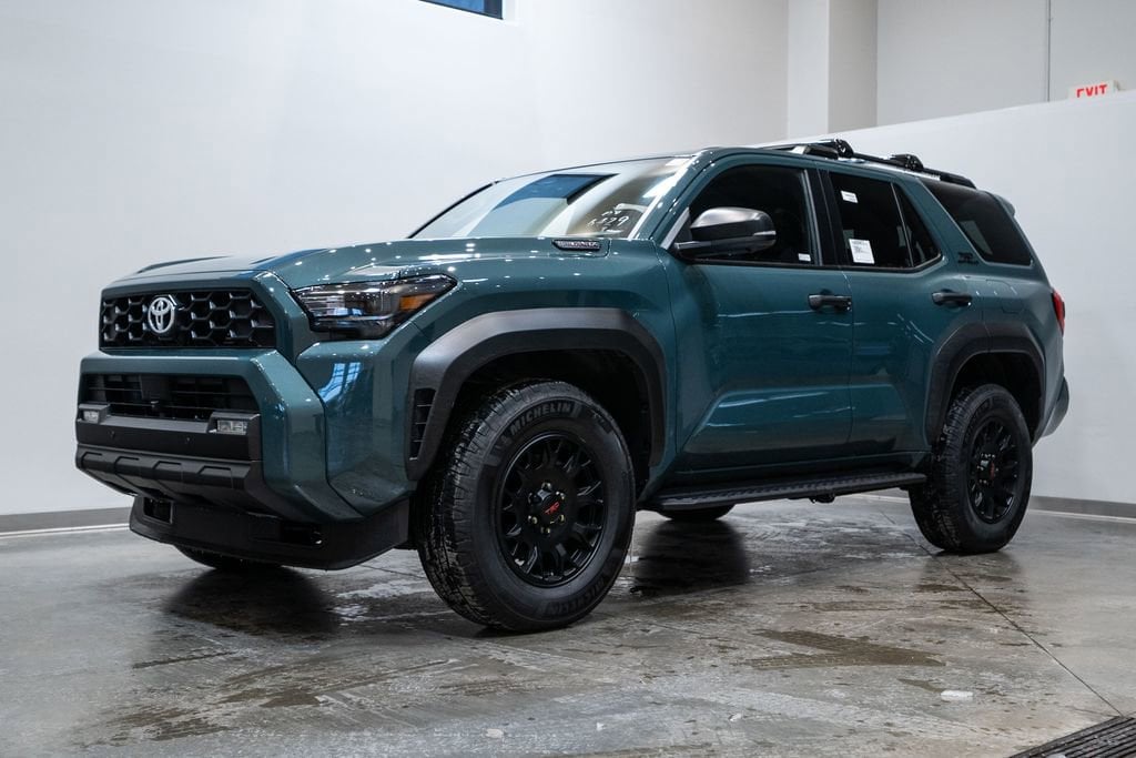 New 2025 Toyota 4Runner i-FORCE MAX TRD Off-Road Premium i-FORCE MAX SUV
