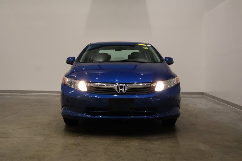 Used 2012 Honda Civic LX with VIN 19XFB2F58CE044312 for sale in Brookfield, WI