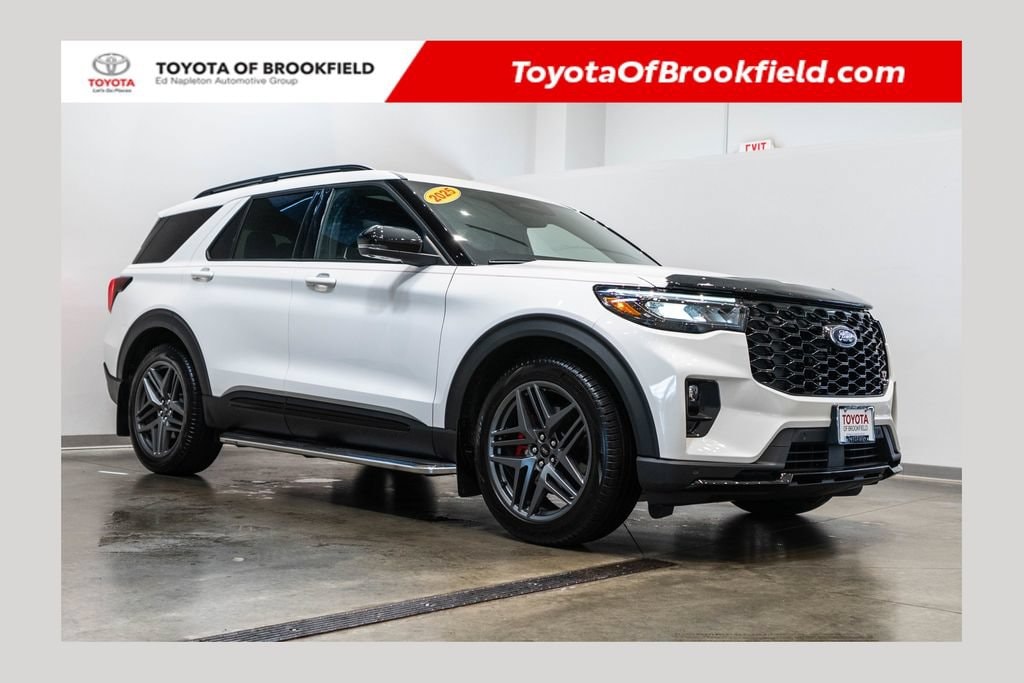 Used 2025 Ford Explorer ST SUV