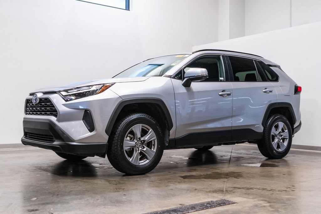 Used 2024 Toyota RAV4 Hybrid XLE SUV