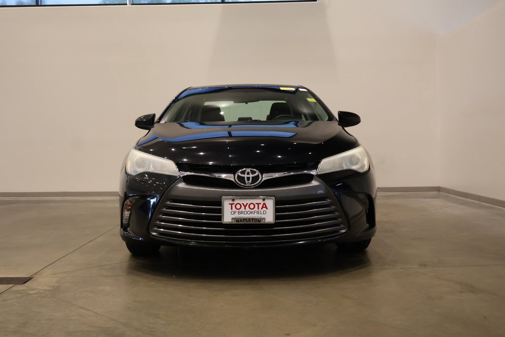 Used 2015 Toyota Camry LE with VIN 4T4BF1FK9FR474117 for sale in Brookfield, WI