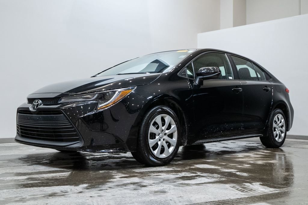 Used 2024 Toyota Corolla LE Sedan
