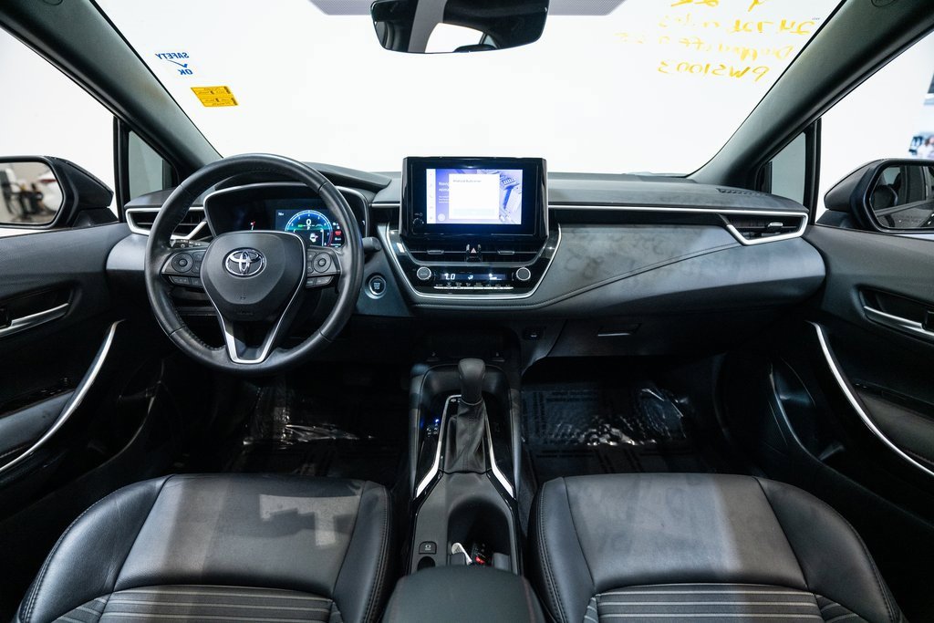 2023 Toyota Corolla XSE photo 3