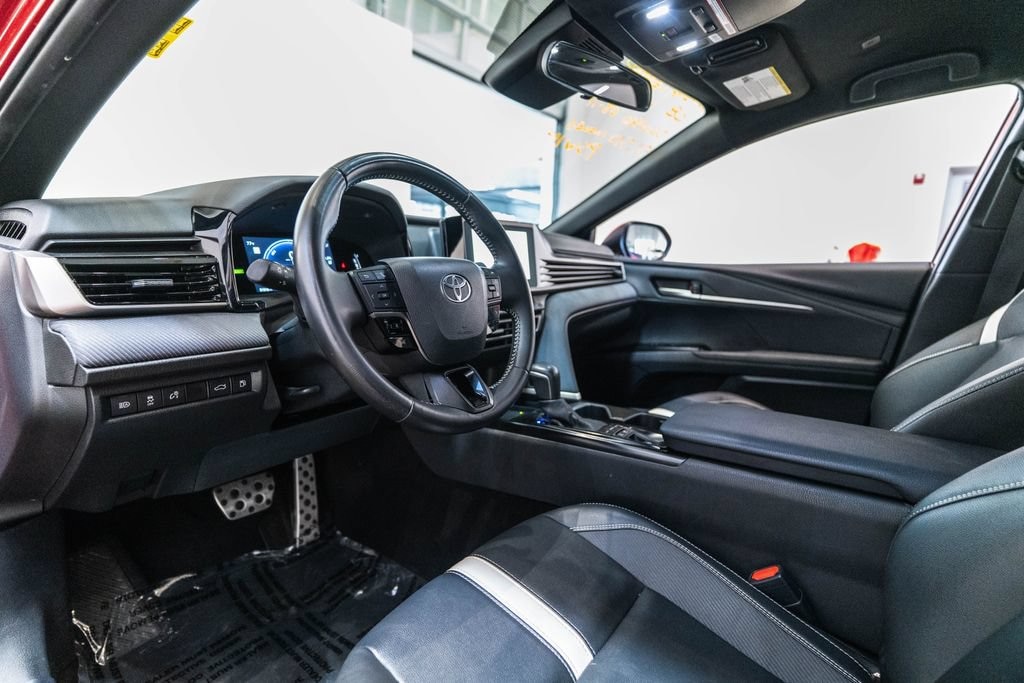 Used 2025 Toyota Camry SE Sedan