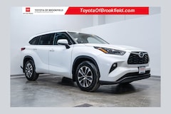 2022 Toyota Highlander XLE SUV