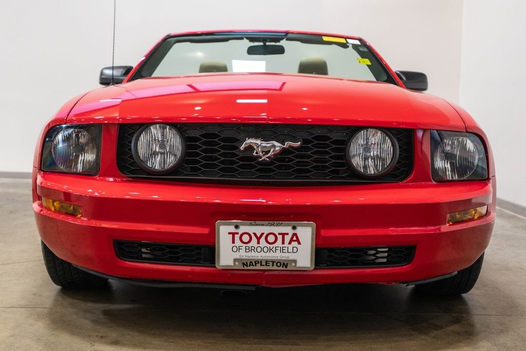 Used 2005 Ford Mustang V6 Convertible