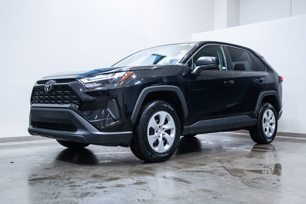 Used 2024 Toyota RAV4 LE SUV