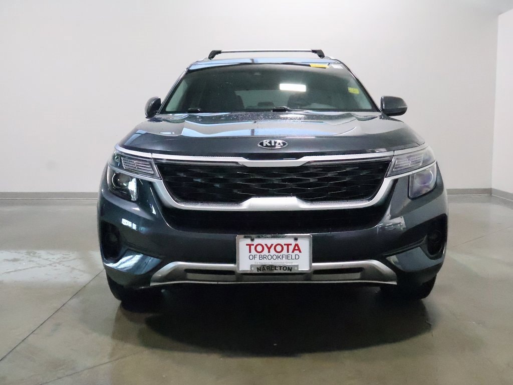 Used 2021 Kia Seltos EX with VIN KNDERCAA7M7196455 for sale in Brookfield, WI
