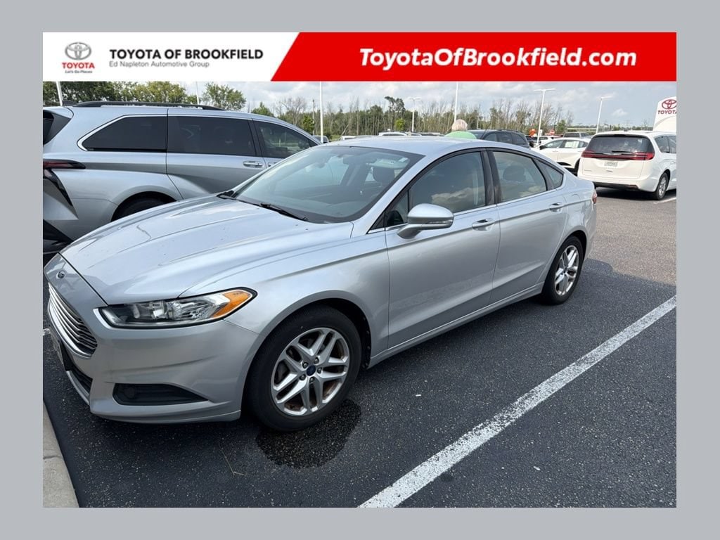 Used 2013 Ford Fusion SE Sedan