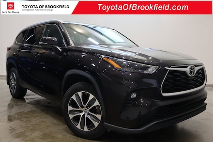 2022 Toyota Highlander XLE SUV