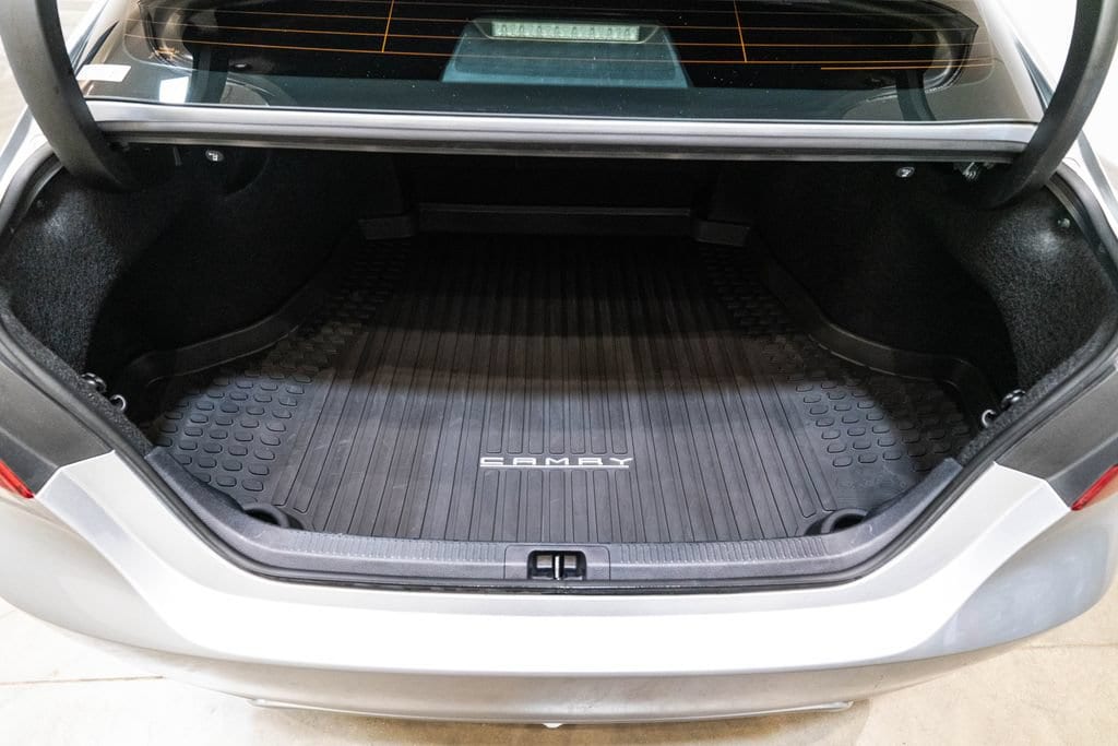 2024 Toyota Camry SE - Photo 32