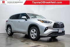 2023 Toyota Highlander LE SUV