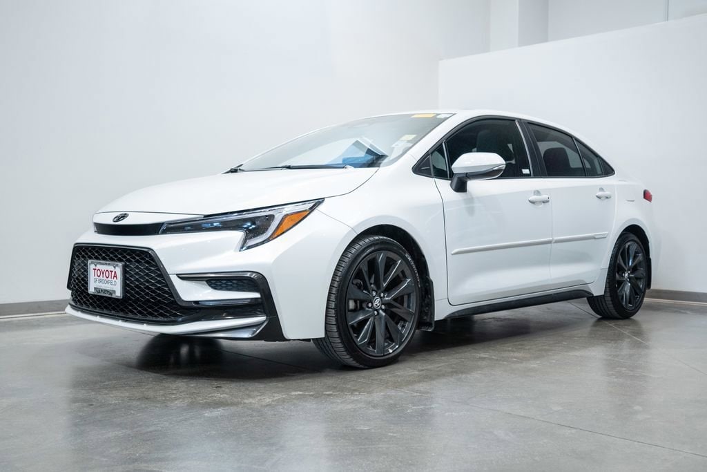 Certified 2025 Toyota Corolla SE Sedan