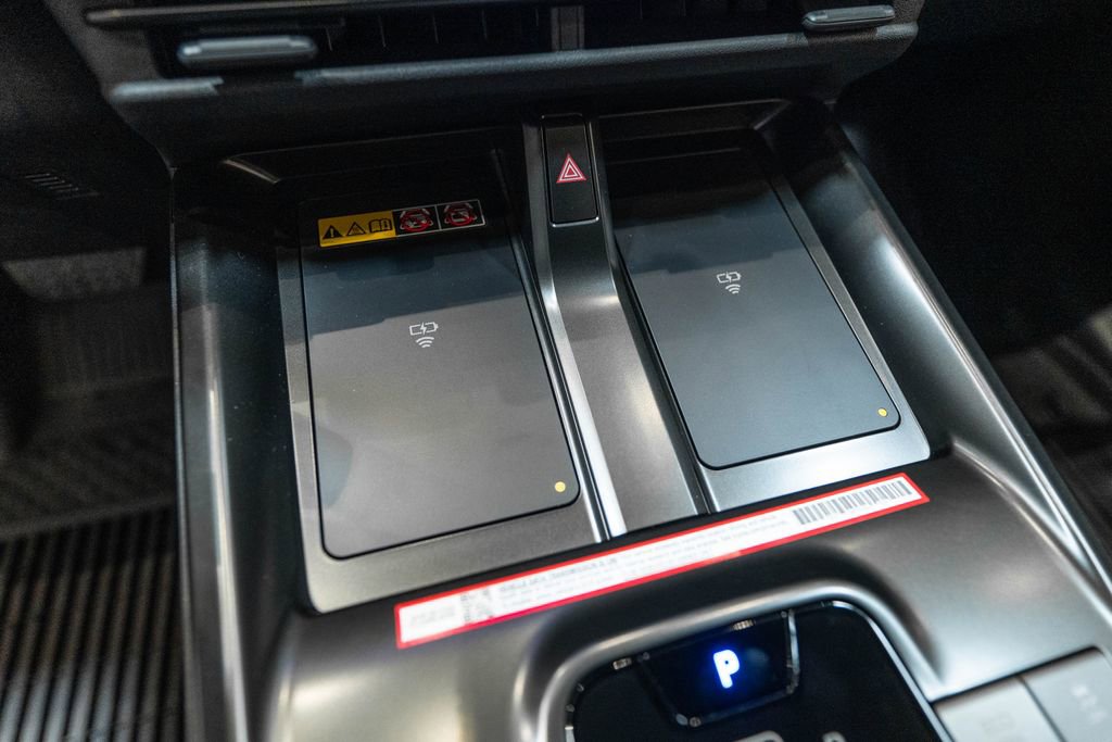 2026 Toyota C-HR SE - Photo 25