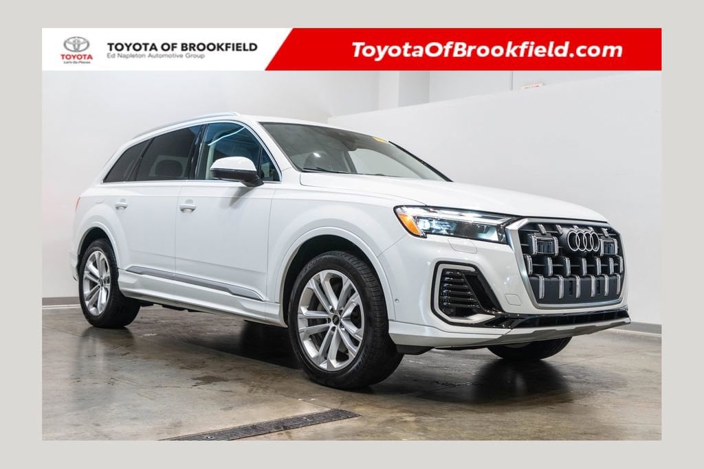 Used 2025 Audi Q7 55 Premium Plus SUV