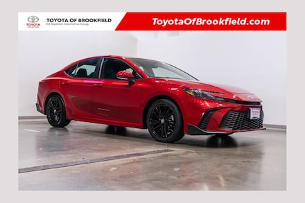 2025 Toyota Camry SE Sedan