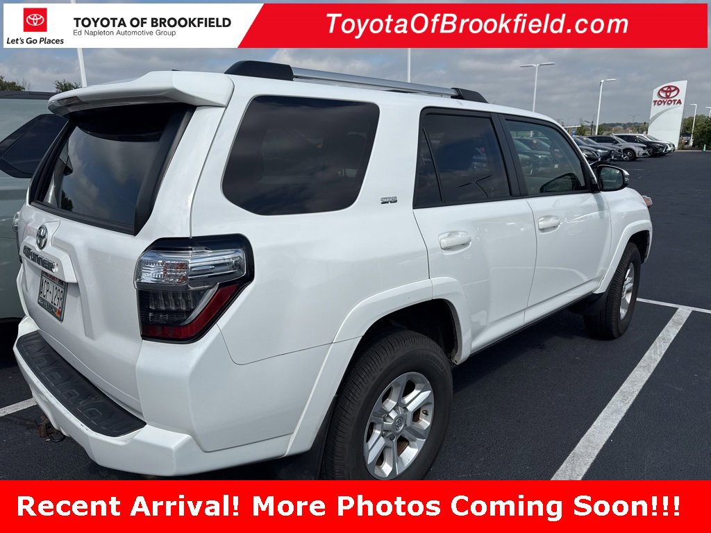 2019 Toyota 4Runner SR5 Premium photo 3