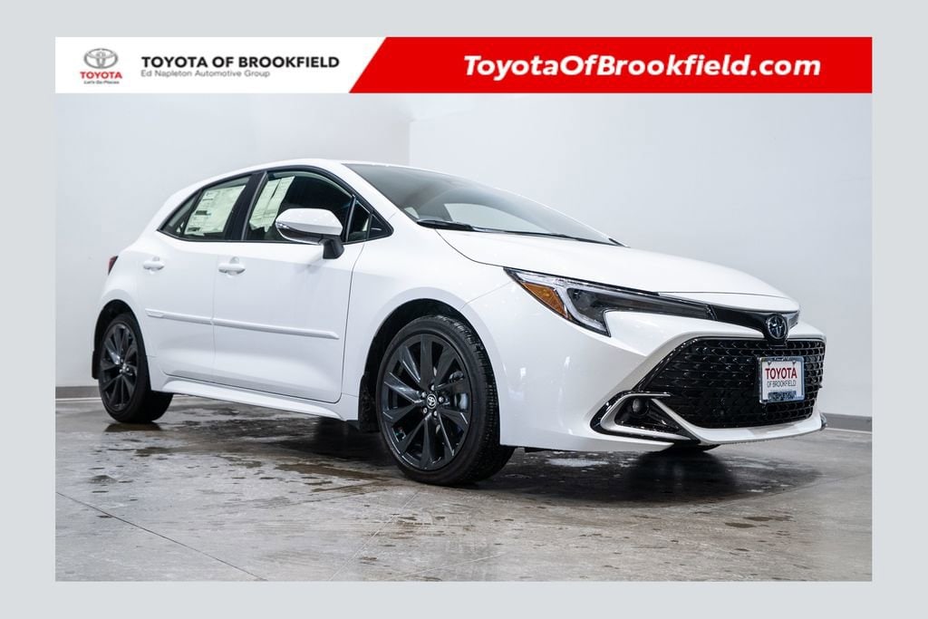2025 Toyota Corolla Hatchback XSE