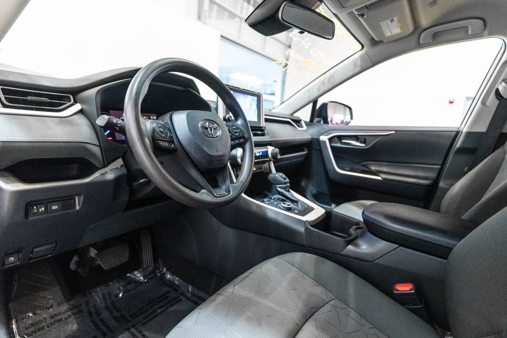 Used 2024 Toyota RAV4 Hybrid XLE SUV