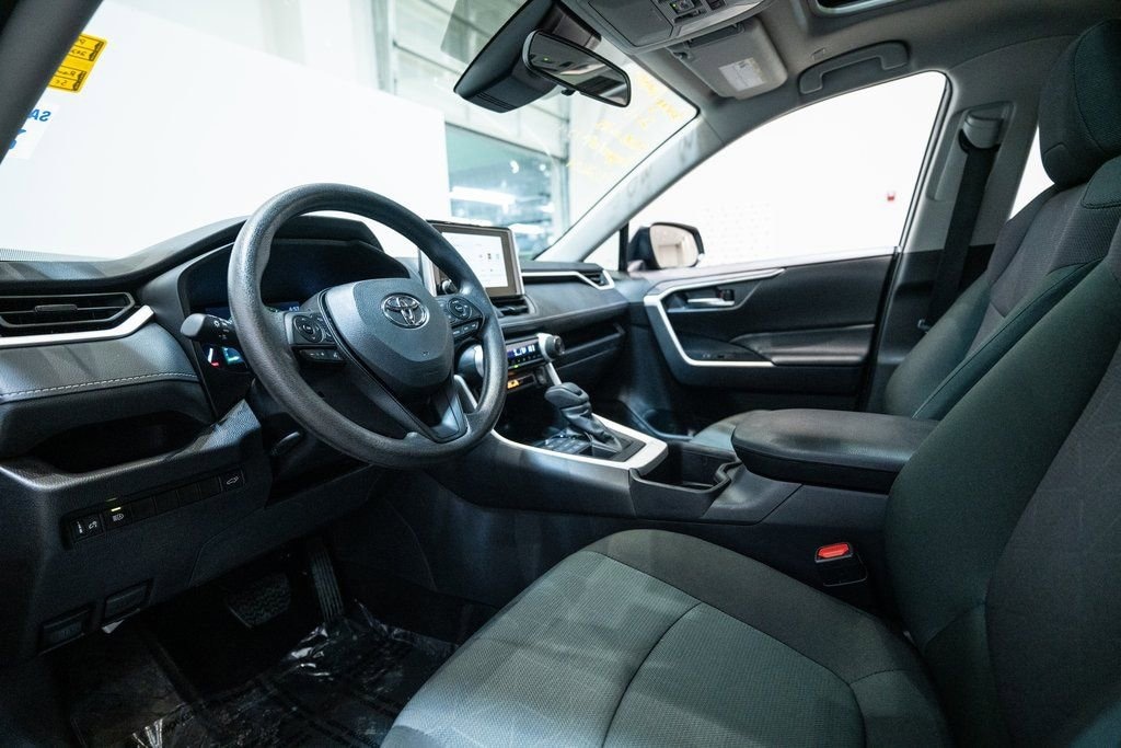 Used 2025 Toyota RAV4 XLE SUV