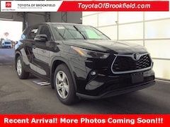 2023 Toyota Highlander LE SUV