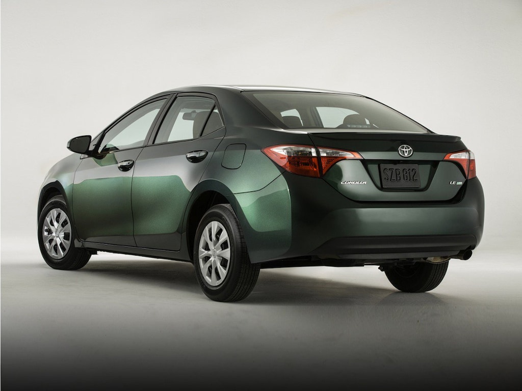 Used 2016 Toyota Corolla LE Sedan