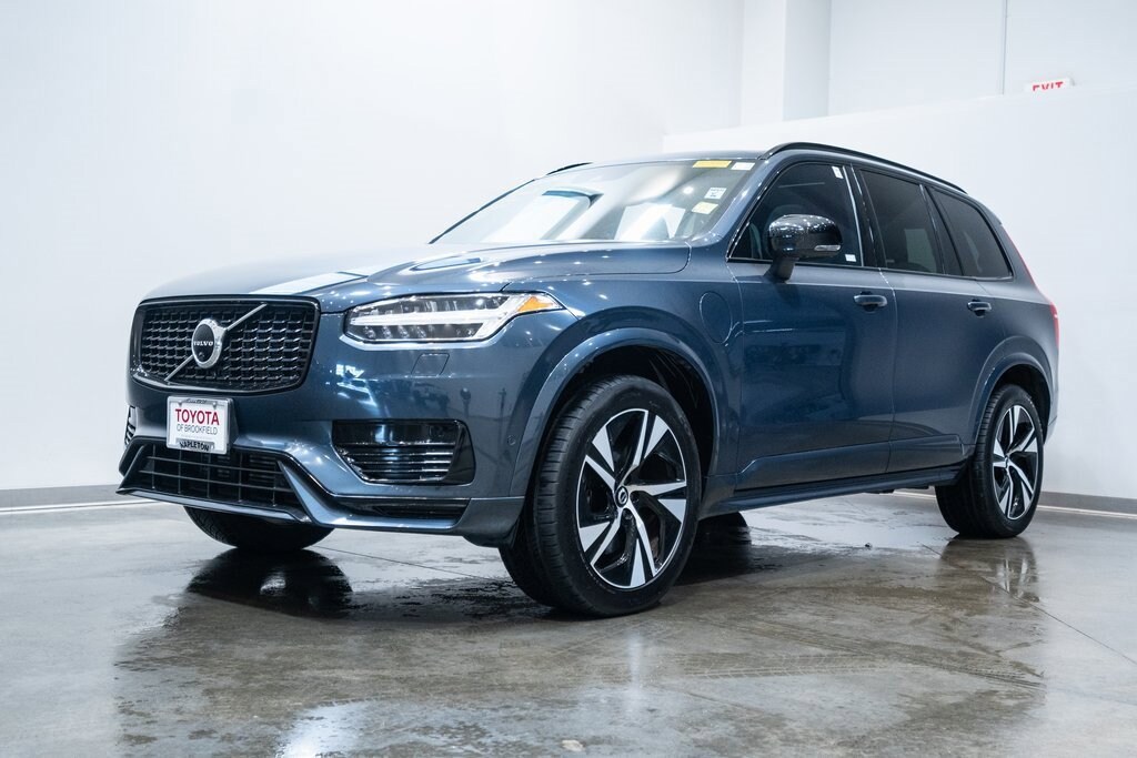 Used 2021 Volvo XC90 Recharge Plug-In Hybrid T8 R-Design 7 Passenger SUV
