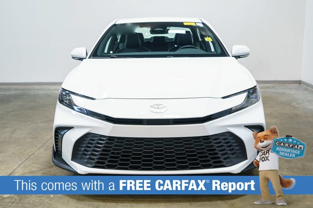 Used 2025 Toyota Camry SE Sedan