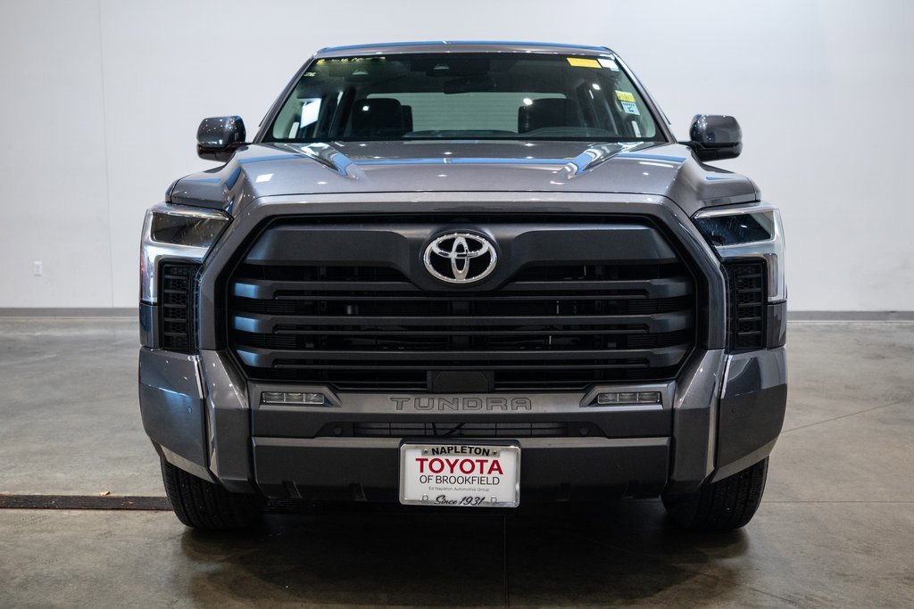 2024 Toyota Tundra SR5 photo 2