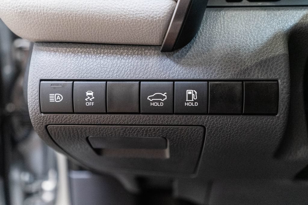 2024 Toyota Camry SE - Photo 22