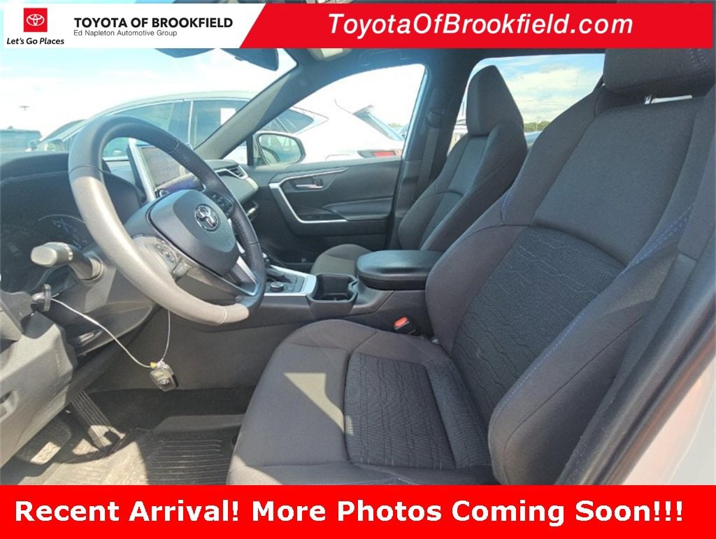 Used 2024 Toyota RAV4 Hybrid SE SUV
