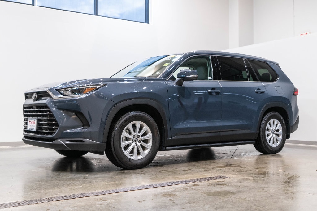 Certified 2025 Toyota Grand Highlander Hybrid XLE SUV