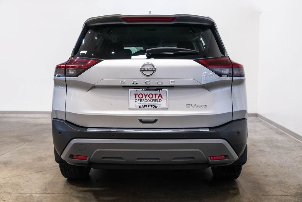 2023 Nissan Rogue SV - Photo 8
