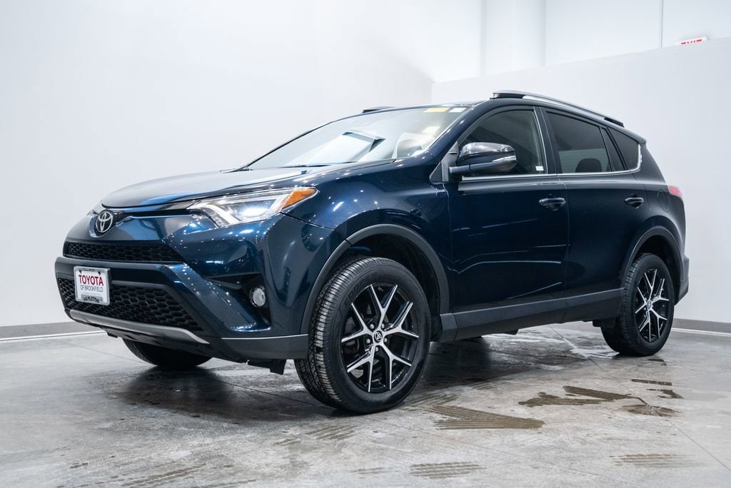 Used 2017 Toyota RAV4 SE SUV