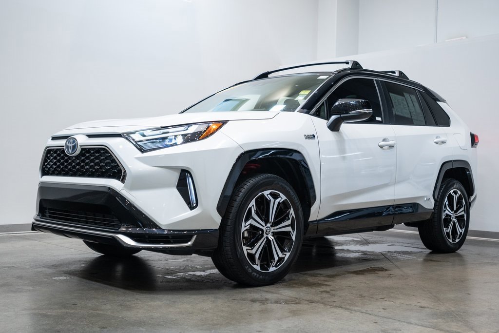 Certified 2023 Toyota RAV4 XSE with VIN JTMEB3FV5PD119041 for sale in Brookfield, WI