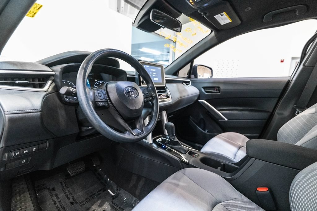 Used 2025 Toyota Corolla Cross Hybrid Hybrid S SUV