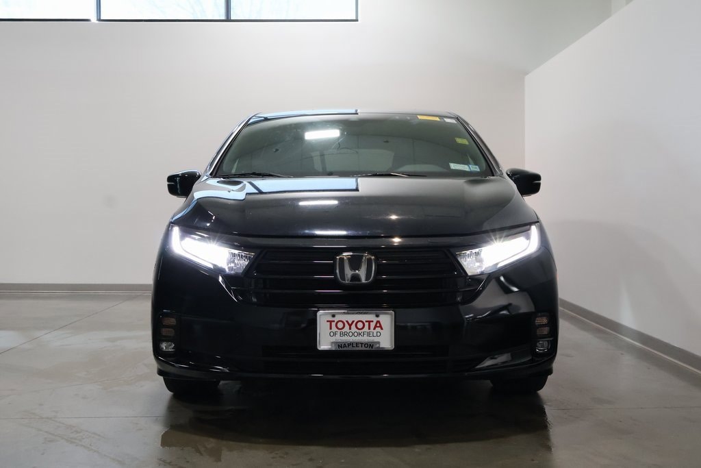 Used 2023 Honda Odyssey SPORT with VIN 5FNRL6H76PB005282 for sale in Brookfield, WI