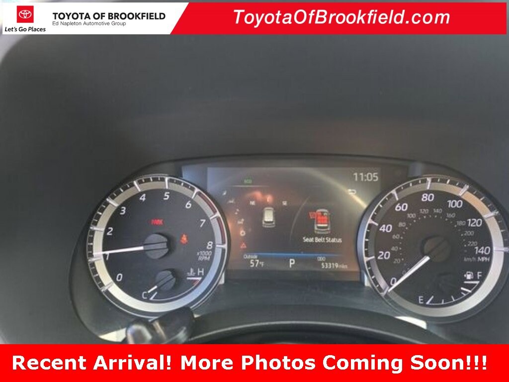 Used 2023 Toyota Highlander LE SUV