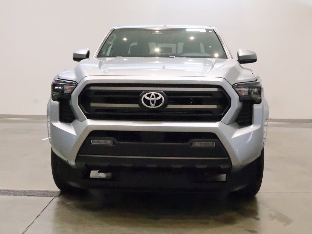 2025 Toyota Tacoma SR5 photo 2