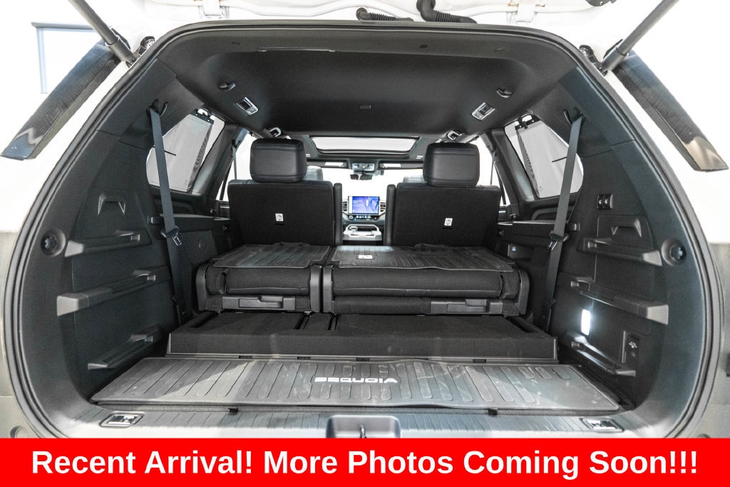 2026 Toyota Sequoia Platinum - Photo 42