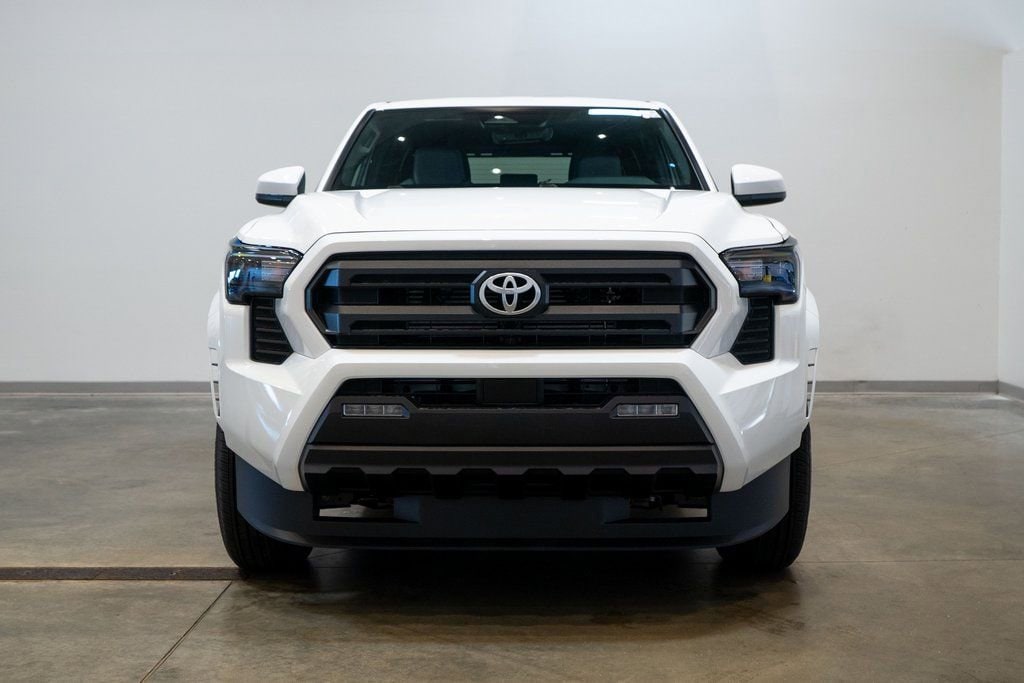 New 2025 Toyota Tacoma SR5 Truck Double Cab